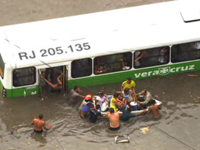 Enchente no ônibus