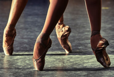 Sapatilhas de pontas bailarinas negras