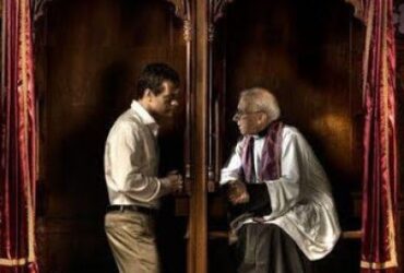 padre confessionário