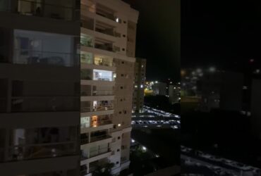 Prédio noite