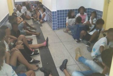 tiroteio escola