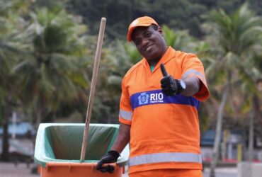 gari comlurb lixeiro