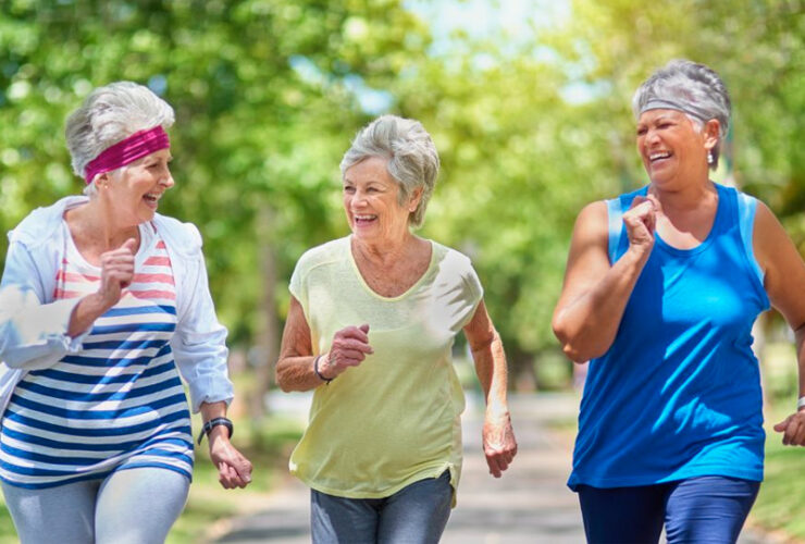 idosas caminhada