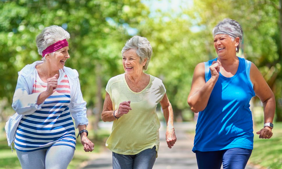 idosas caminhada