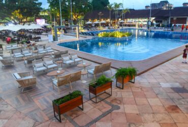 deck piscina clube