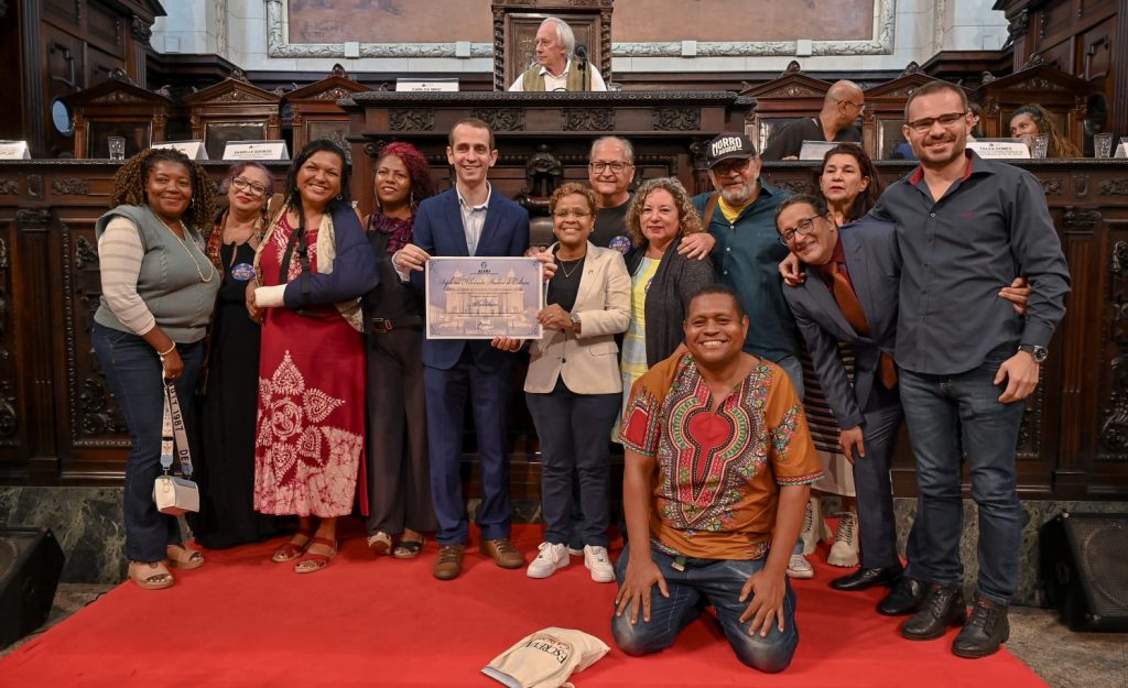 Prêmio Heloneida Studart Aleatórios 2024